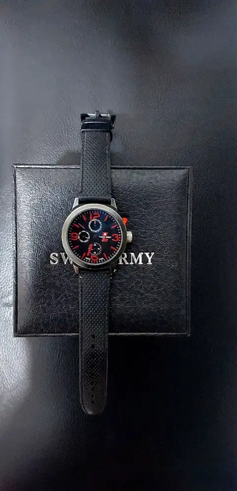 Jam Tangan SWISS ARMY ori