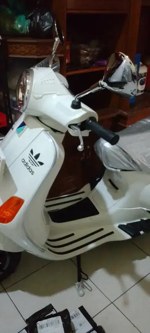 Vespa LX 125 2024