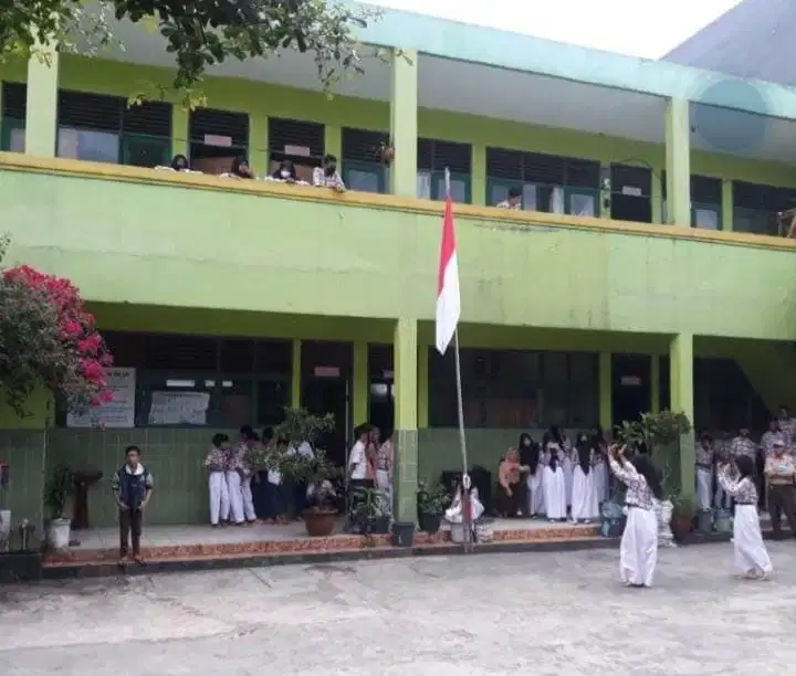 Dijual sekolah SD, SMP & SMA masih aktif di Cimanggis Depok