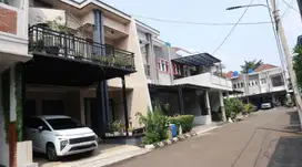 Rumah Strategis 5 Menit ke RS Masmitra Jati Makmur Harga Nego J-25071