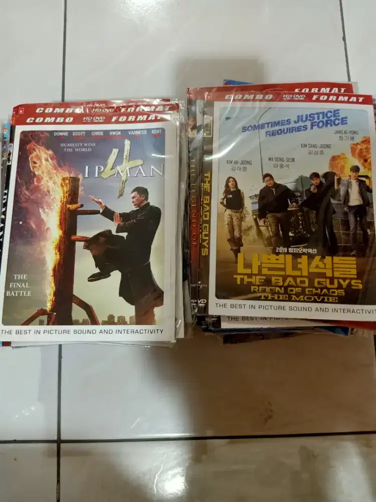 109 Kaset DVD Campur