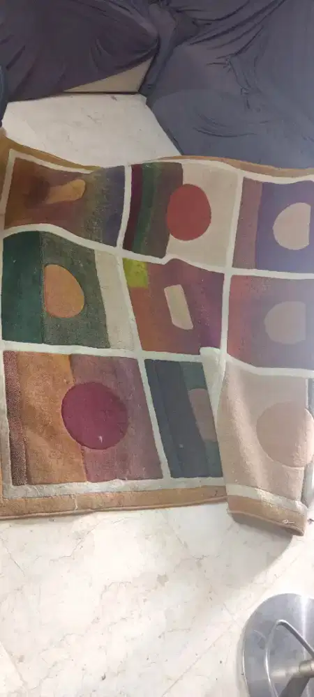 Karpet lantai tebel 1cm  ukuram 170x200cm harga net. Gak bisa tawar