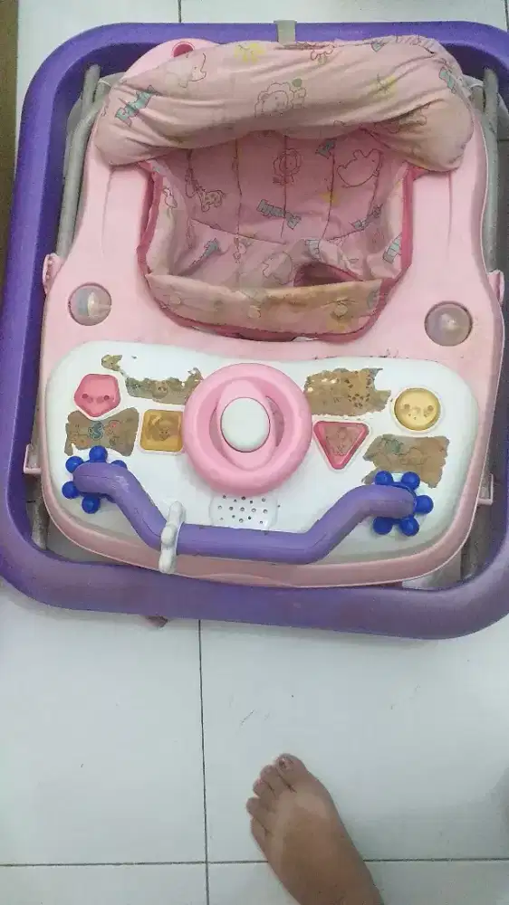 Roda anak buat jalan