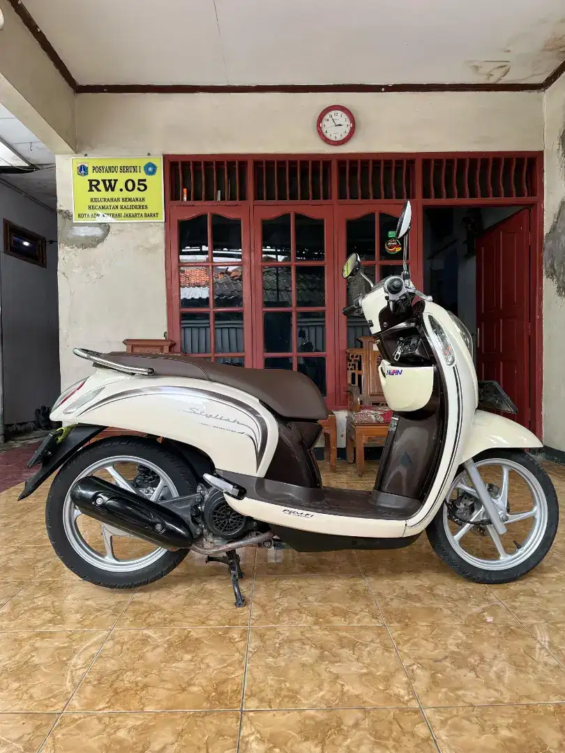 Scoopy Fi CBS ISS