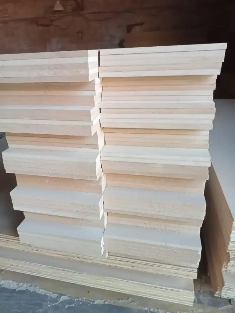 Kayu Mdf board tebal 18mm ukr 46x244cm