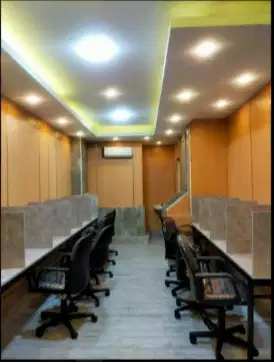 Di butuhkan secepatnya Desk Collection