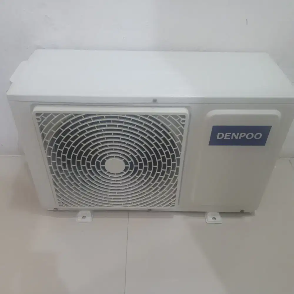 Second Ac Outdoor 1/2pk ( mulus dan ori)