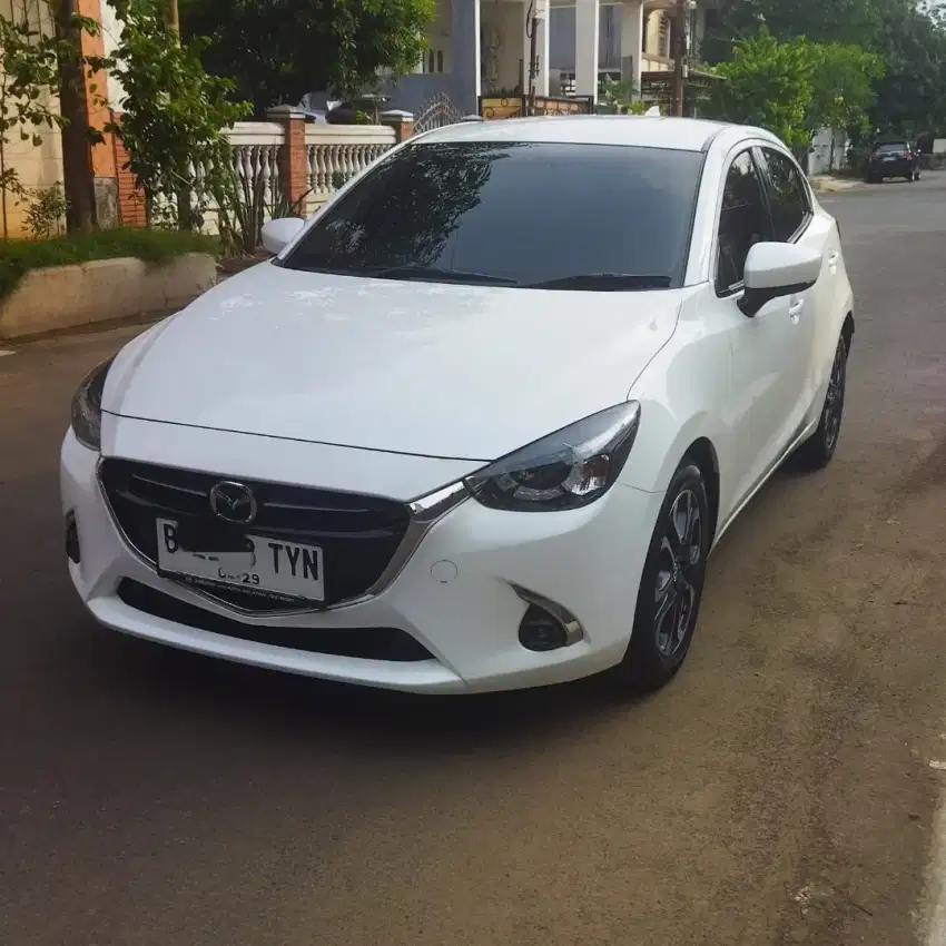 [km30,920] MAZDA 2 1.5R SKYACTIVE AT 2018/2019