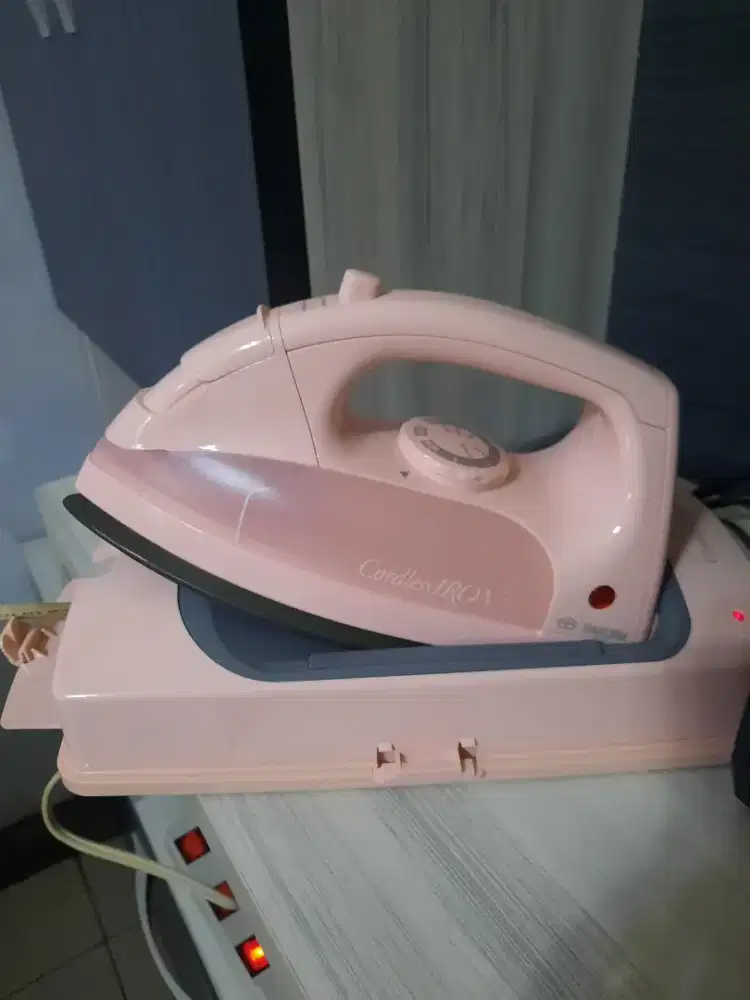 ‼️JUAL SETRIKA UAP (PORTABLE CORDLESS IRON)‼️