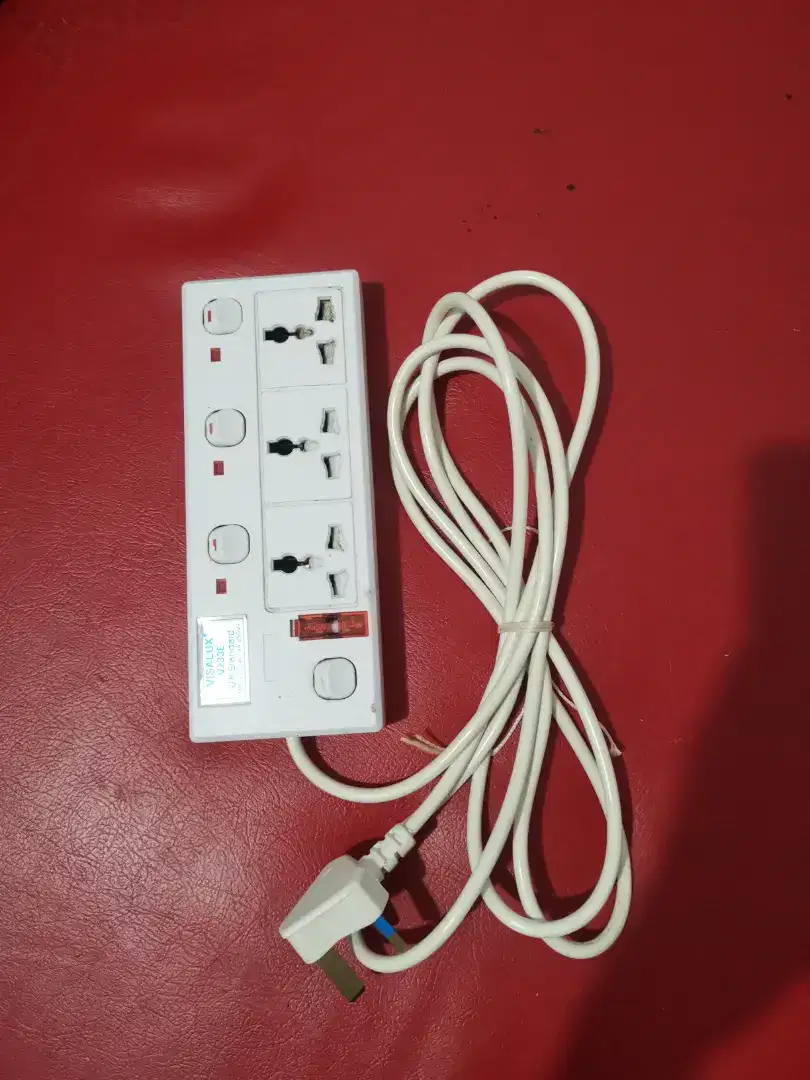 Socket Listrik Kabel 2 Meter