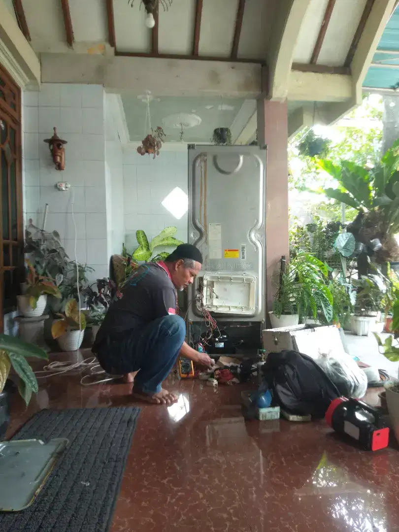 Service elektronik