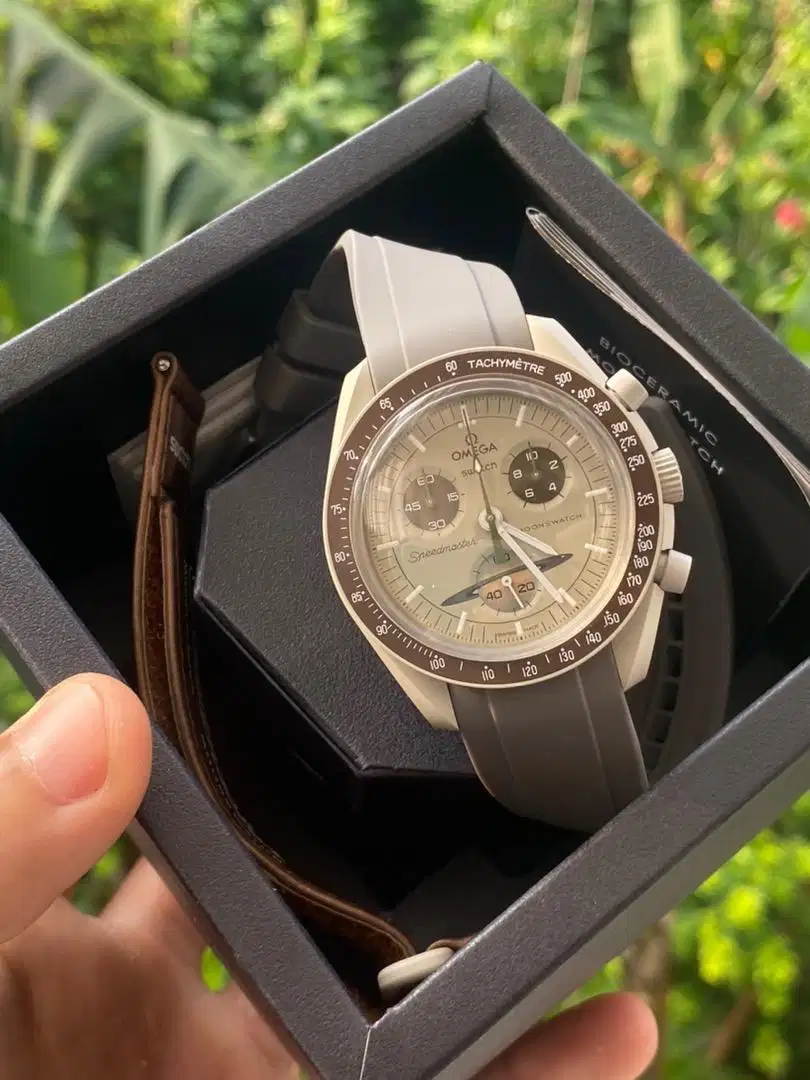 Omega x Swatch MoonsWatch Saturn