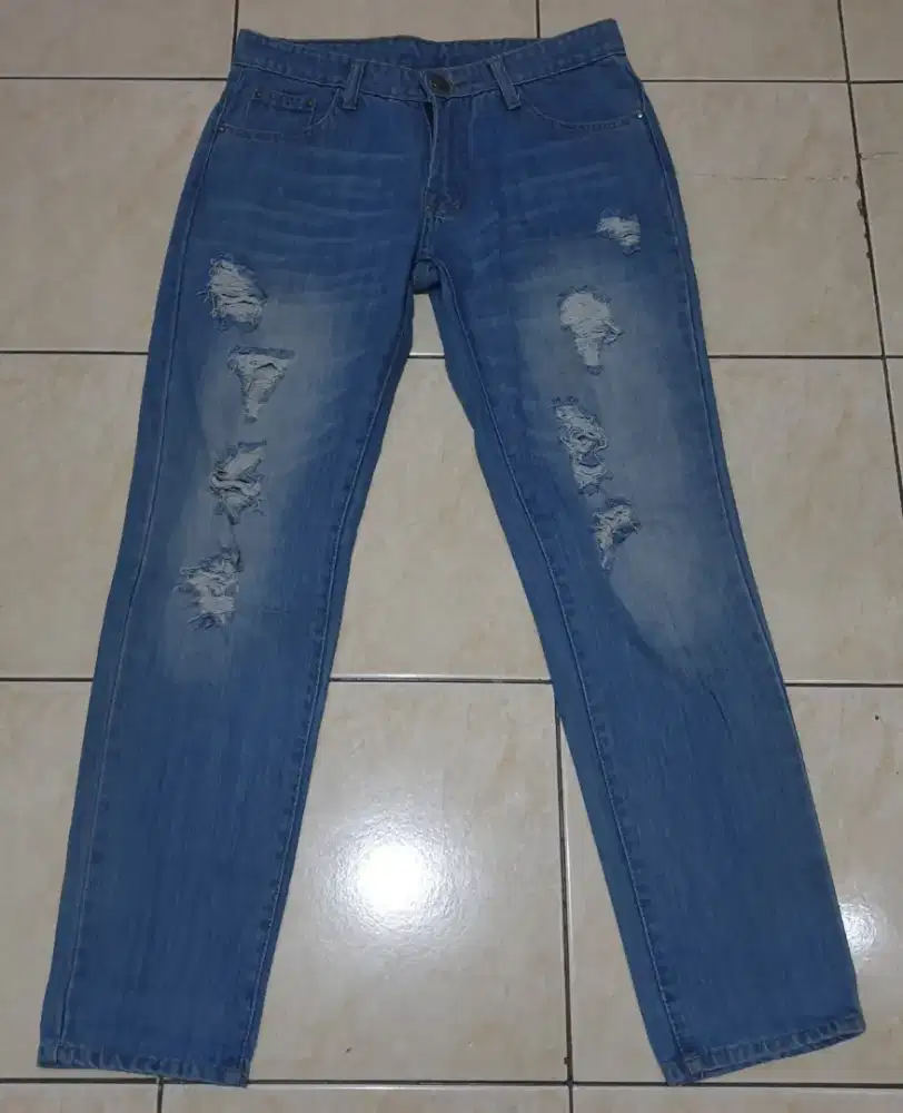 Celana jeans cewe 2 model