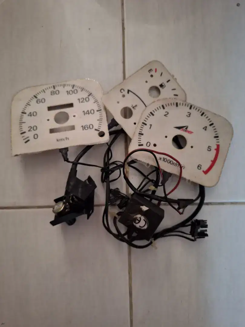 Speedometer Kijang LGX 2 Warna Hijau & Biru
