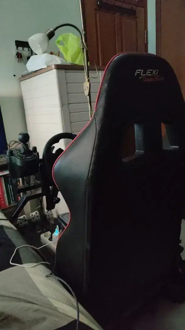 BU Butuh Uang jual GranTourismo Simulator set PS4 VR