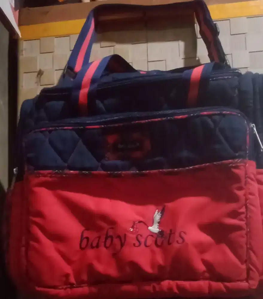 Tas bayi merk baby scots