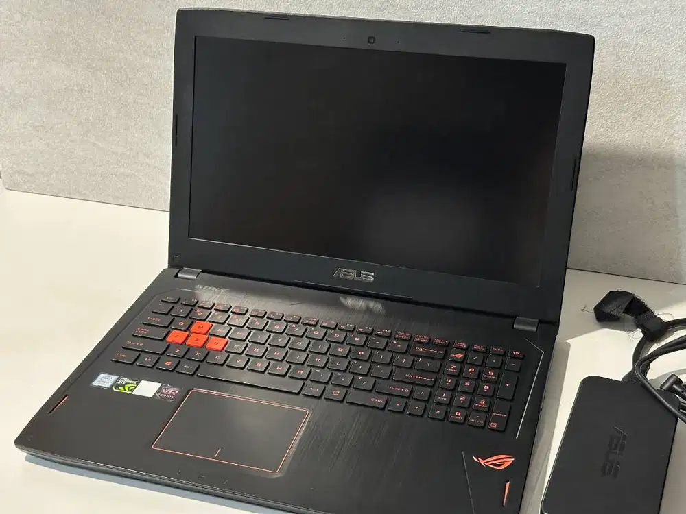 Laptop ASUS GL502VM  i7 Gen 7 RAM 24GB NVIDIA 3GB SSD 128GB