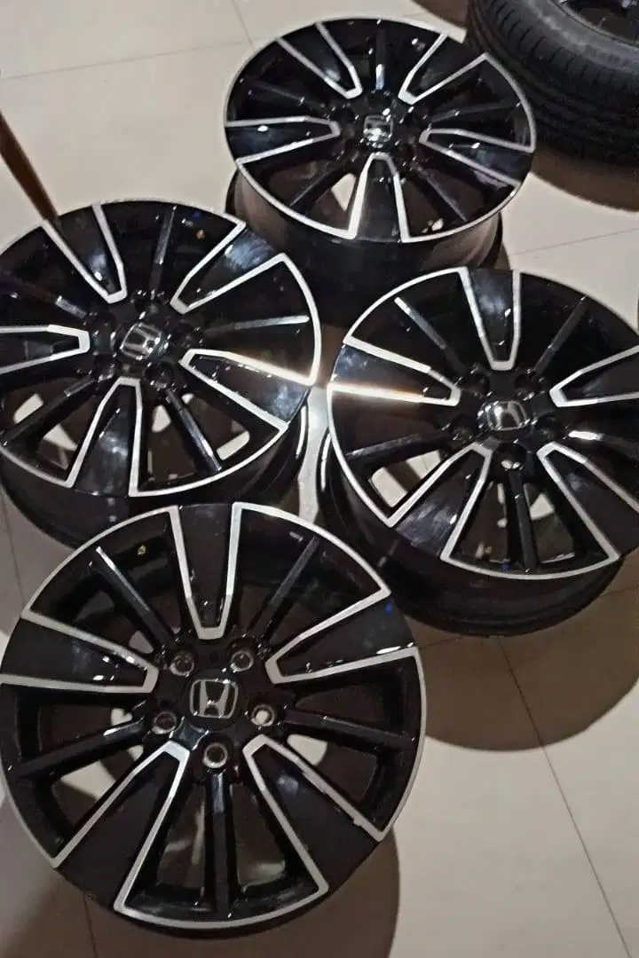 Velg Original Honda WRV Kondisi Istimewa – COD Surabaya Sidoarjo