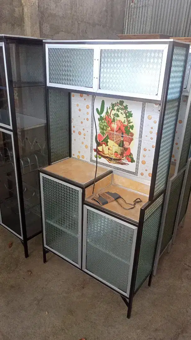 Almari dapur awet