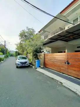 TURUN HARGA Rumah Dalam Komplek Di Rawamangun Jati Jakarta Timur