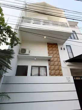 FOR SALE MAMPANG PRAPATAN BRAND NEW URBAN LIVING ROOFTOP