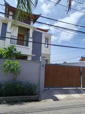 VILLA EXSKLUSIF PRIVAT POOL ONE GATE Sistem LOKASI SANUR BALI