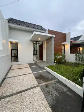 Rumah Baru Dekat Toll di Riverfront Urban Resort Sawojajar Malang