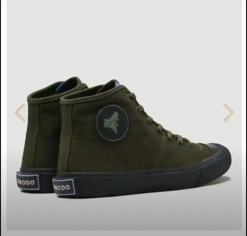 Brodo Vulcan Olive Spesifikasi: Canvas upper
Size 43(28 cm).,