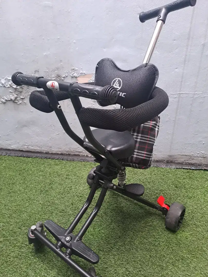 Stroller anak 1 tahun ke atas