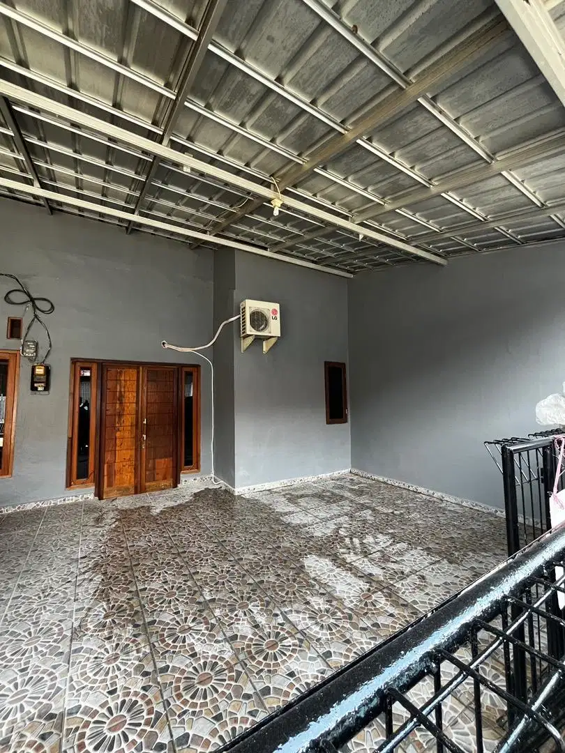 rumah komplek deppen RRI