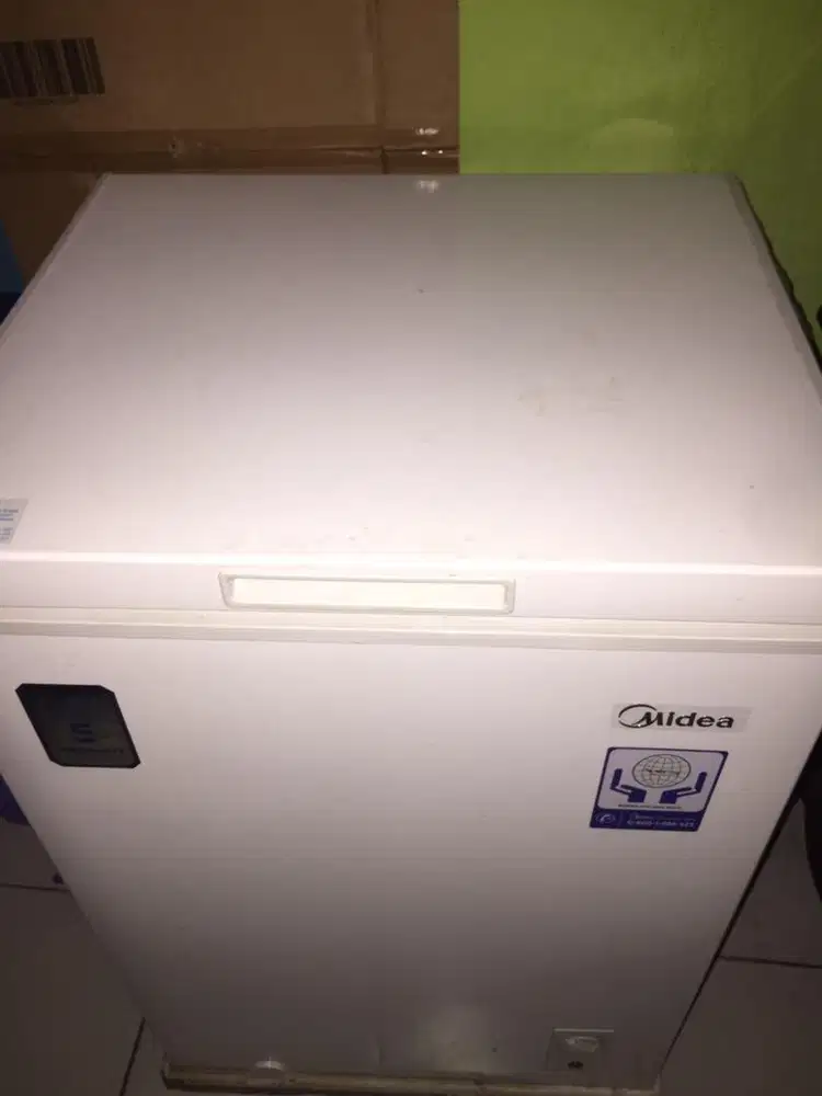 Freezer Midea 99 liter