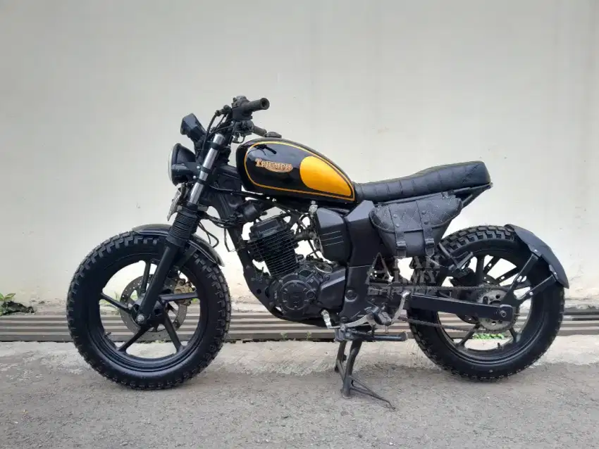 Custom Scrambler Baru hitam siap pakai byson modif caferacer japstyle