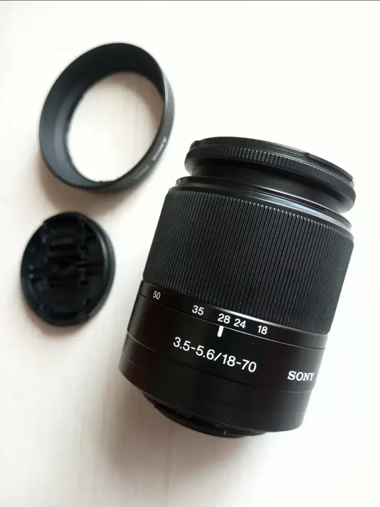 Sony AF DT 18-70mm F3,5-5,6 A-mount u/Sony DSLR/Sony SLT