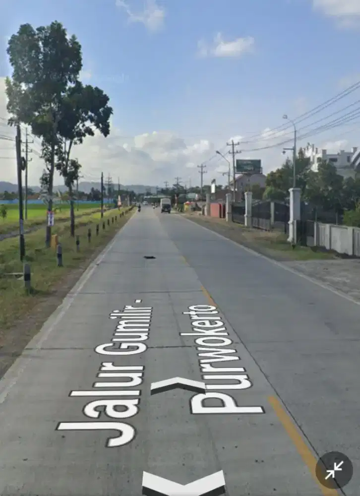 Tanah strategis nempel jalan raya