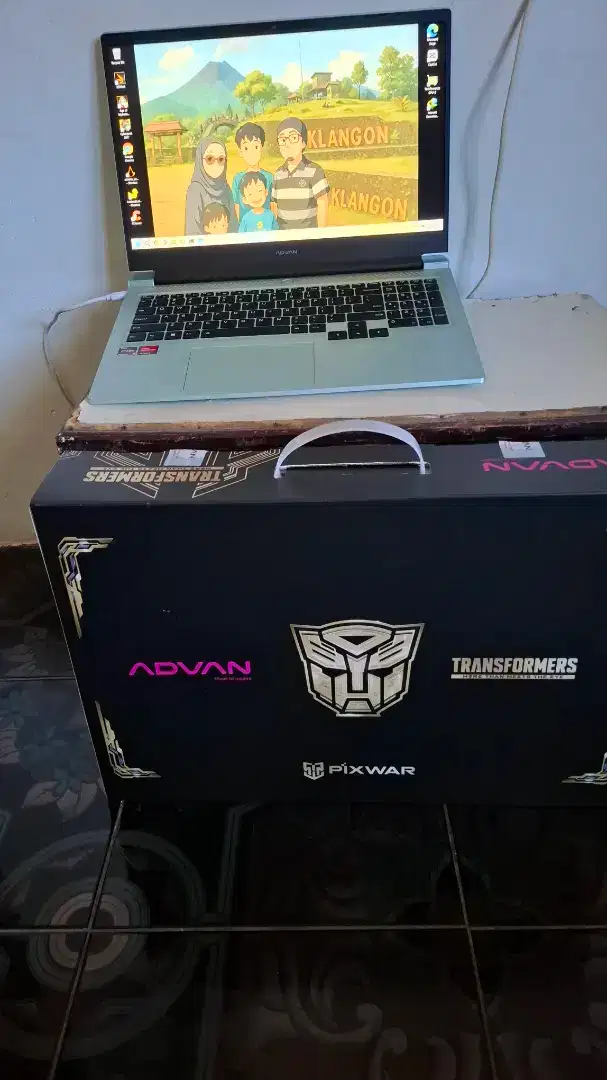 Advan pixwar x transformer