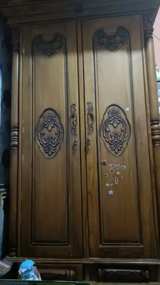 Dijual lemari jati asli jepara
