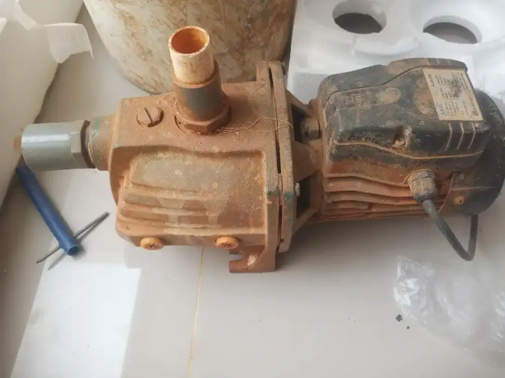 Pompa air semi jetpam