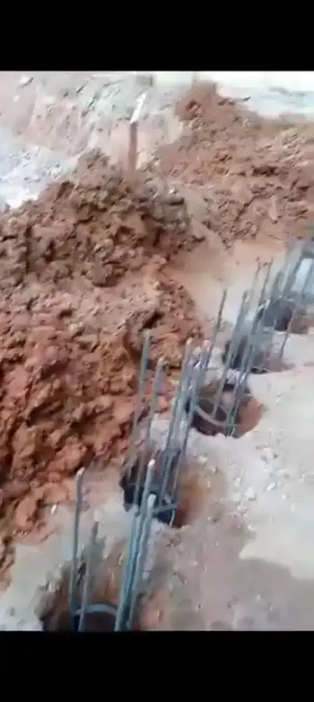 Bore pile strauss pile