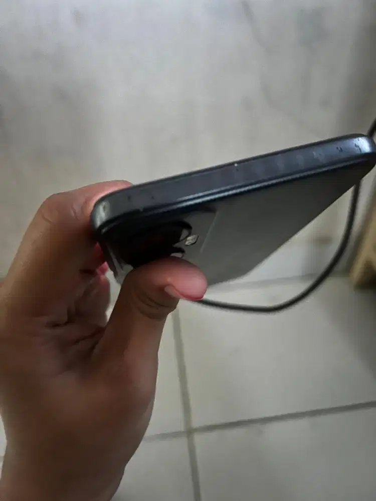 Jual hp infinix HOT 20