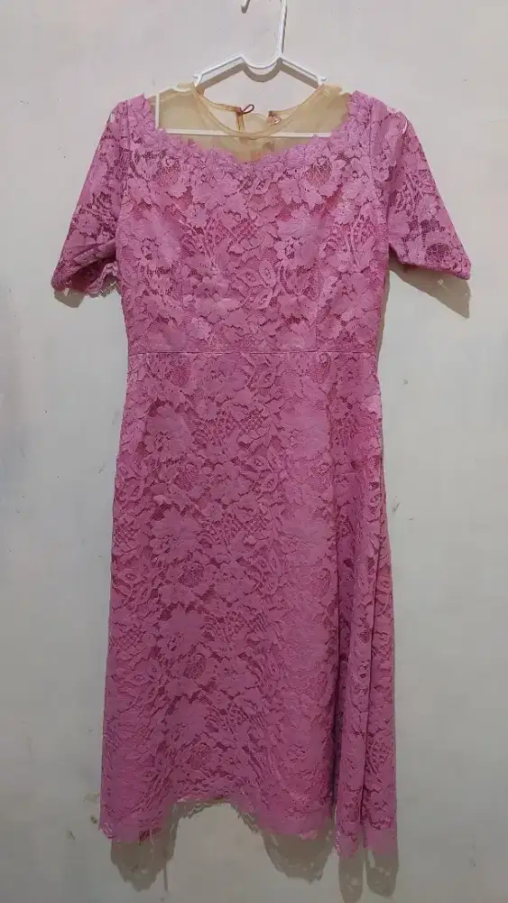 Dress brukat, dress natal