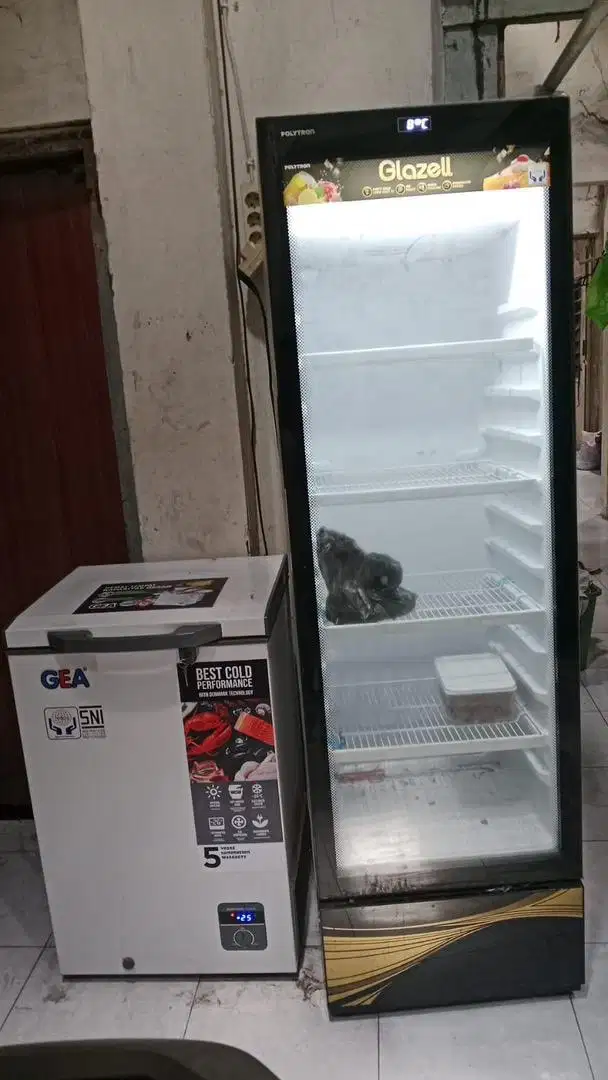 Showcase dan freezer