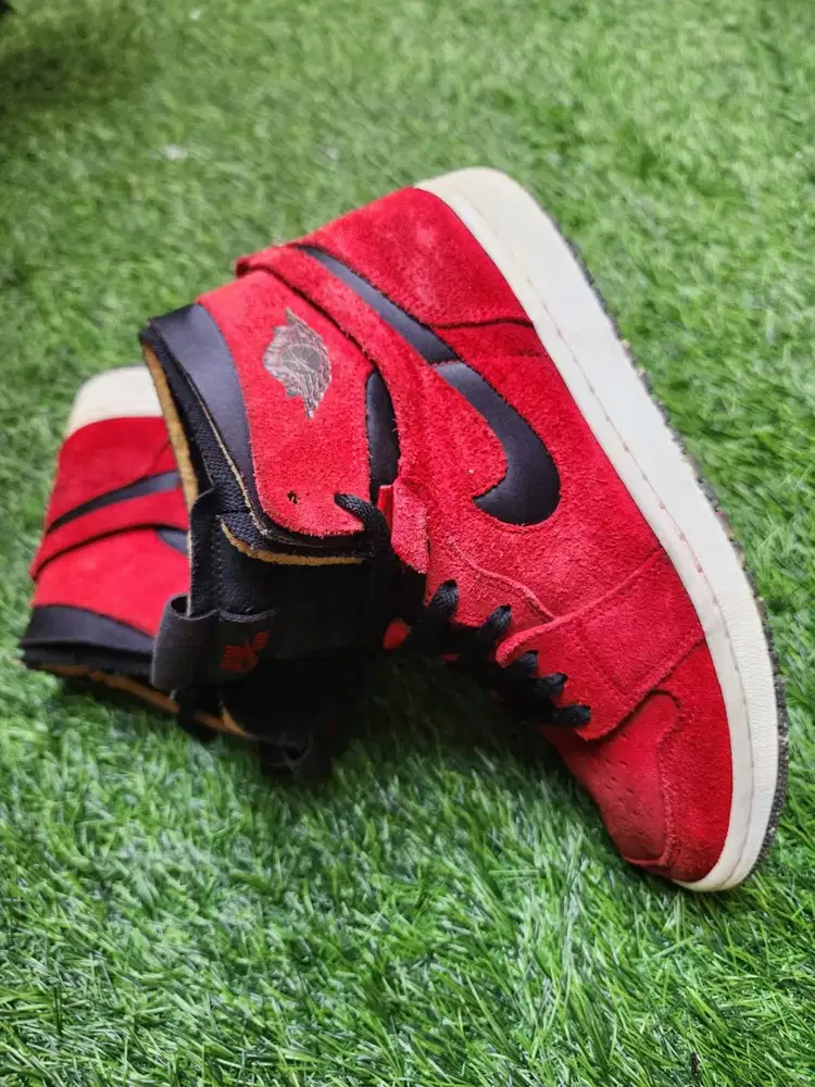 Nike air jordan 1 retro high CMFT red Suede