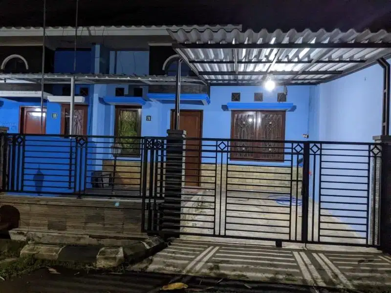 DIJUAL 2 UNIT RUMAH BERSEBELAHAN - PESONA TELAGA CIBINONG - SIAP HUNI