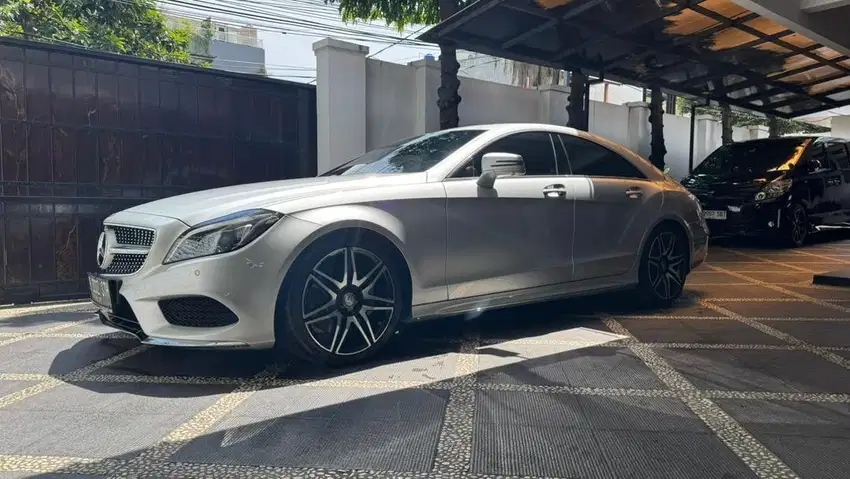 Cash only 5rb miles record  CLS400 2016 mint condition