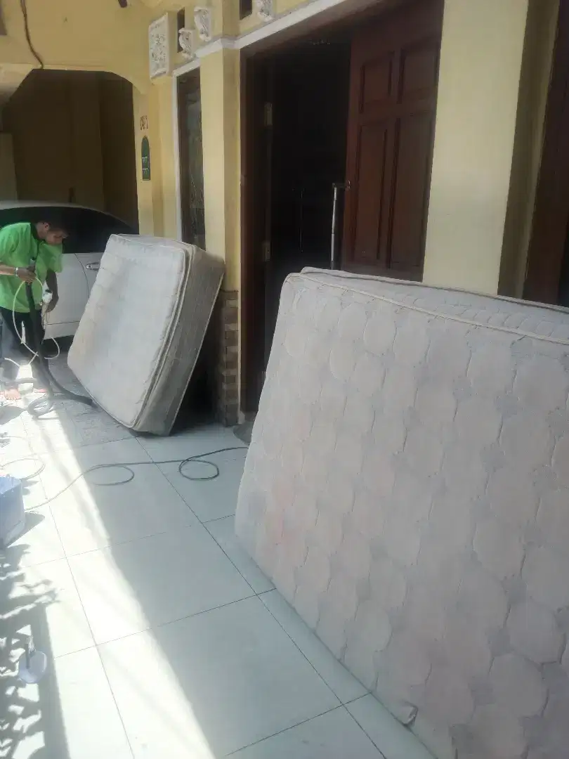 Cuci springbed panggilan