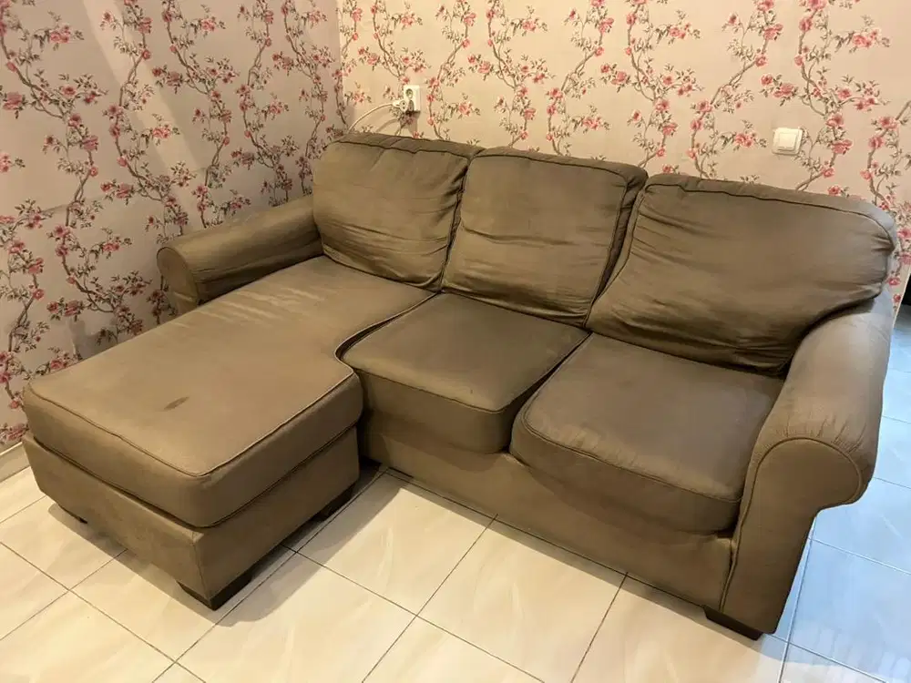 SOFA BED (INFORMA)