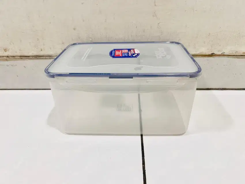 LocknLock Classic Kotak Makan RECTANGULAR SHORT 3.6L