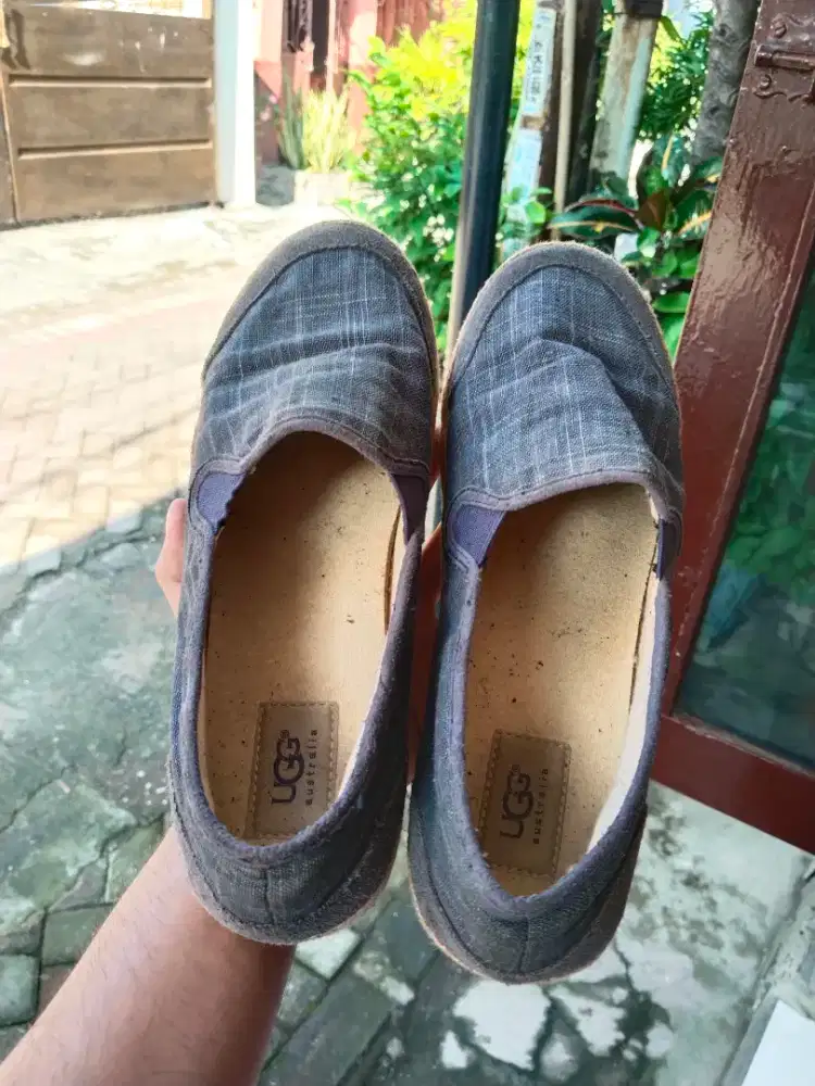 Slip on branded UGG USA AMERICA 41