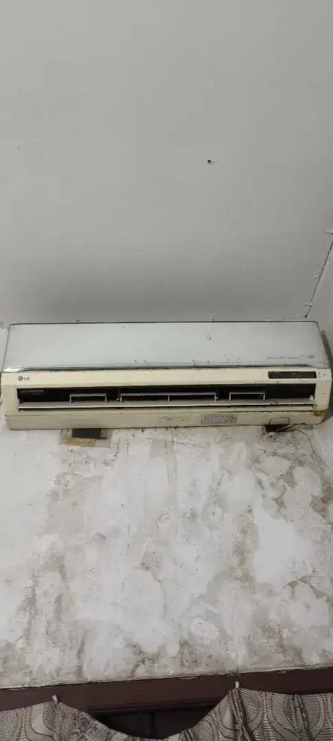 Jual bekas AC LG 1pk Kondisi apa adanya