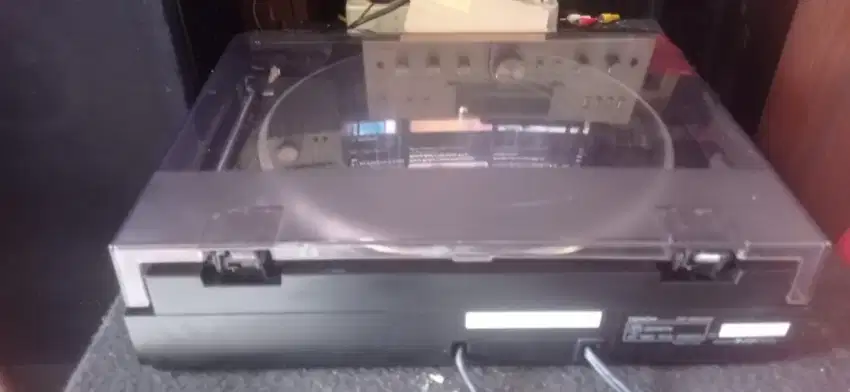 Turntable Denon dp-200 USB (110 volt)